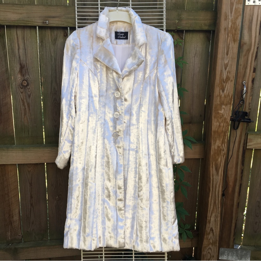 Fancy White Faux fur long coat - 6
